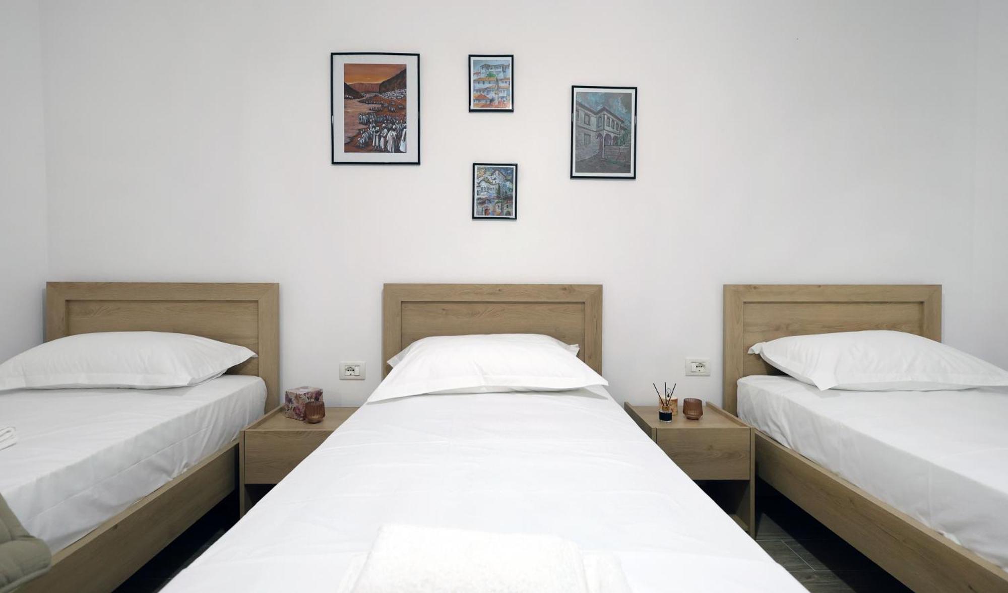 Hotel Vila Vreko B&B Berat Exterior photo